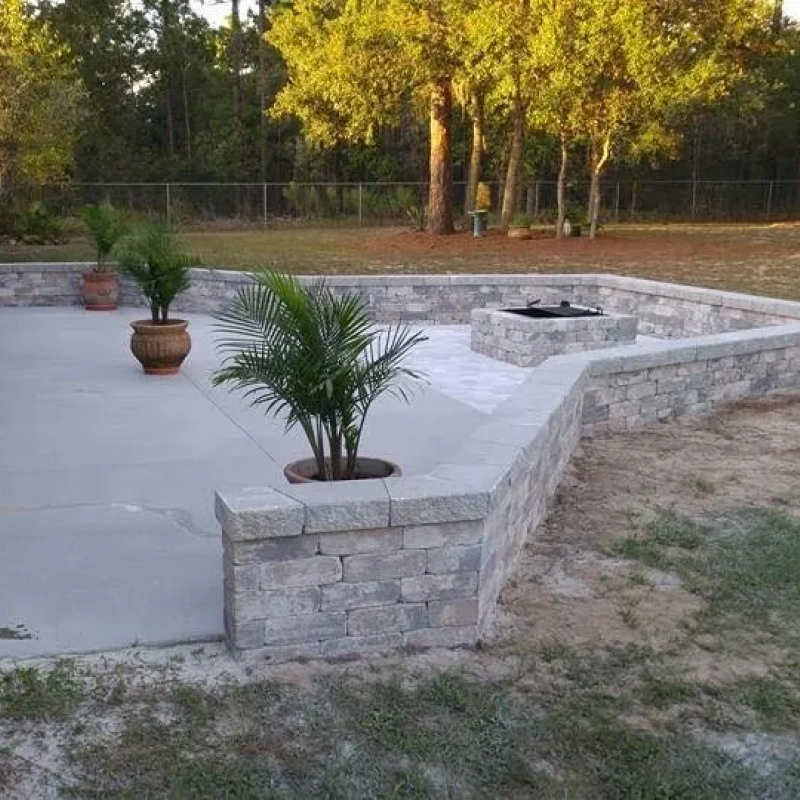 outdoor living space hardscape